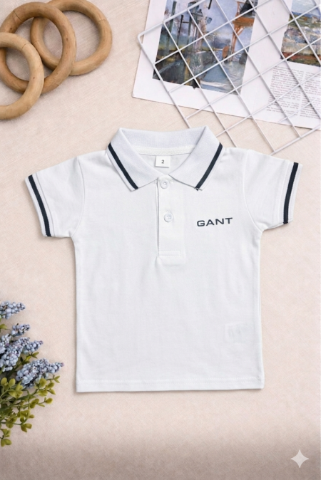 بلوزة gant ولادي صيفي