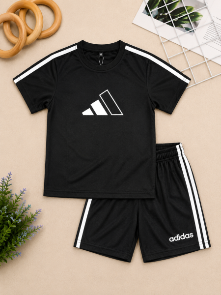 بدلة adidas ولادي محير