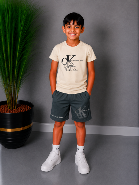 بدلة  calvin klein ولادي