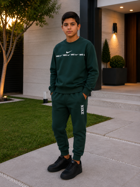 بدلة nike ولادي