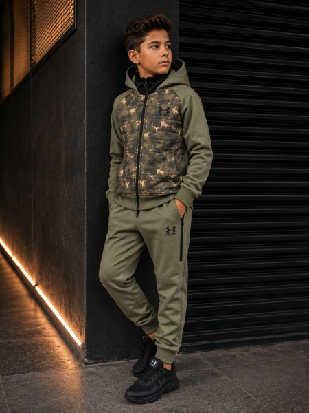 بدلة under armour ولادي